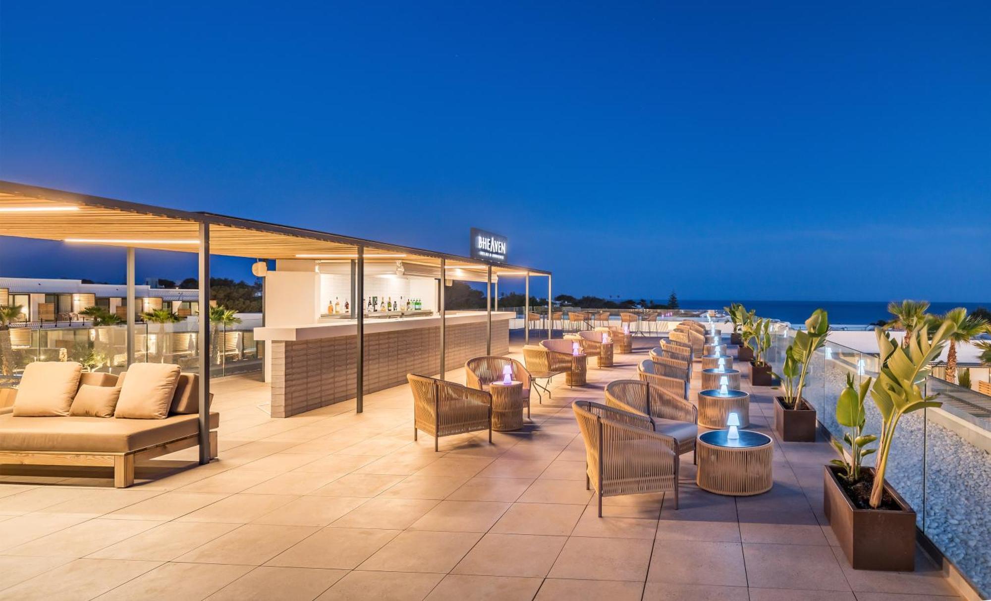 Barcelo Nura Hotel Sant Lluis Exterior photo