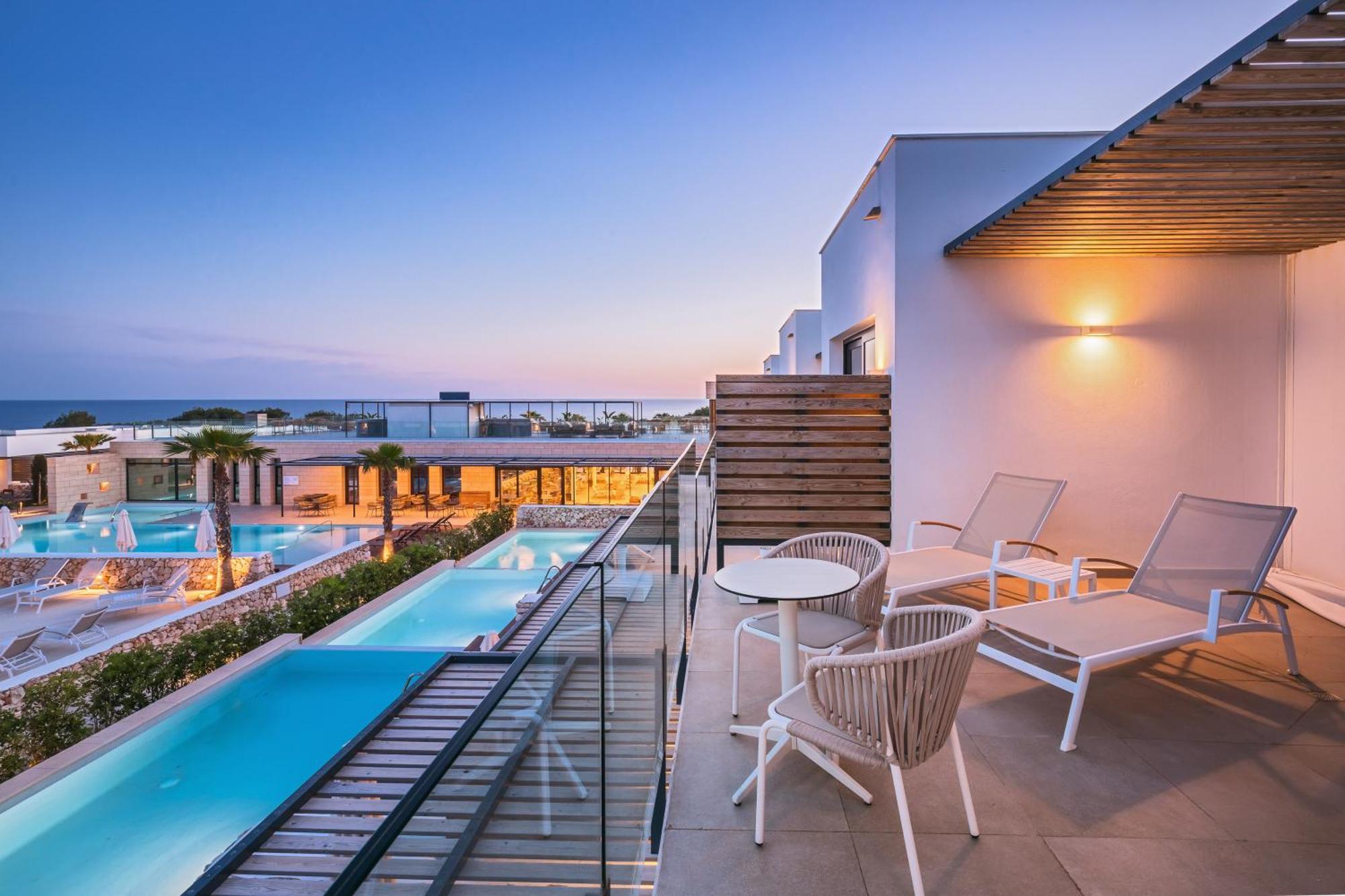 Barcelo Nura Hotel Sant Lluis Exterior photo