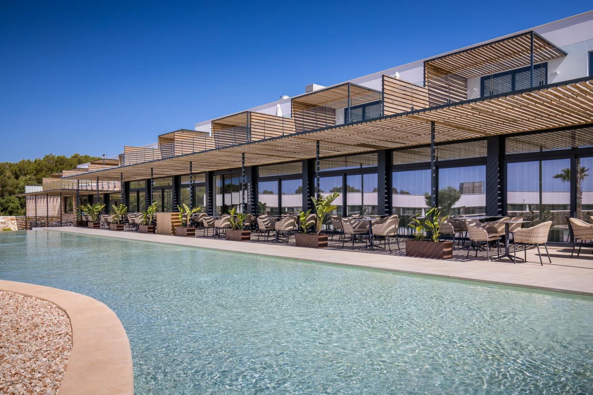 Barcelo Nura Hotel Sant Lluis Exterior photo