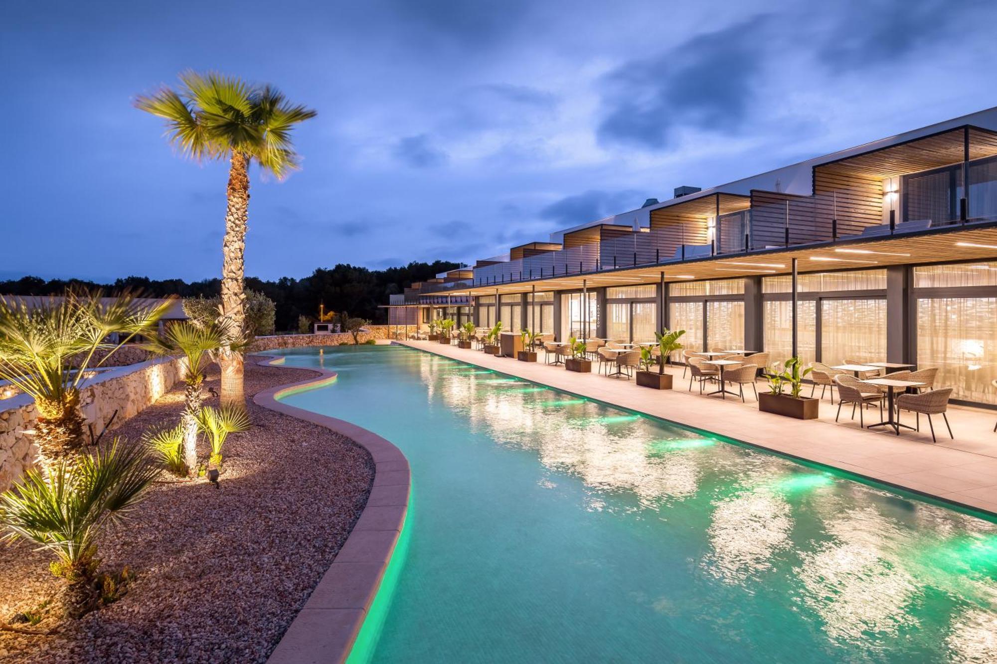 Barcelo Nura Hotel Sant Lluis Exterior photo